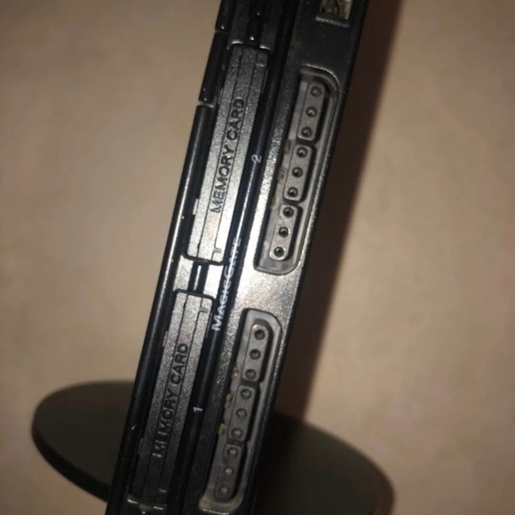 PS2 Slim With Vertical Stand and Cord - Picture 7 of 12